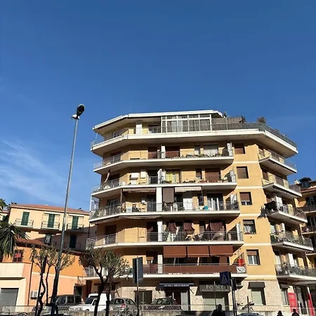 Attico Al Sole Апартаменты *